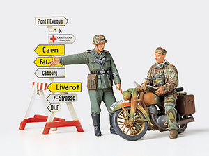Tamiya German Motorcycle Orderly Set 35241 Tamiya German Motorcycle Orderly Set 35241