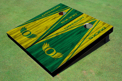 University of Oregon "Wings" Alternating Wood Look Triangle Cornhole Boards University of Oregon "Wings" Alternating Wood Look Triangle Cornhole Boards