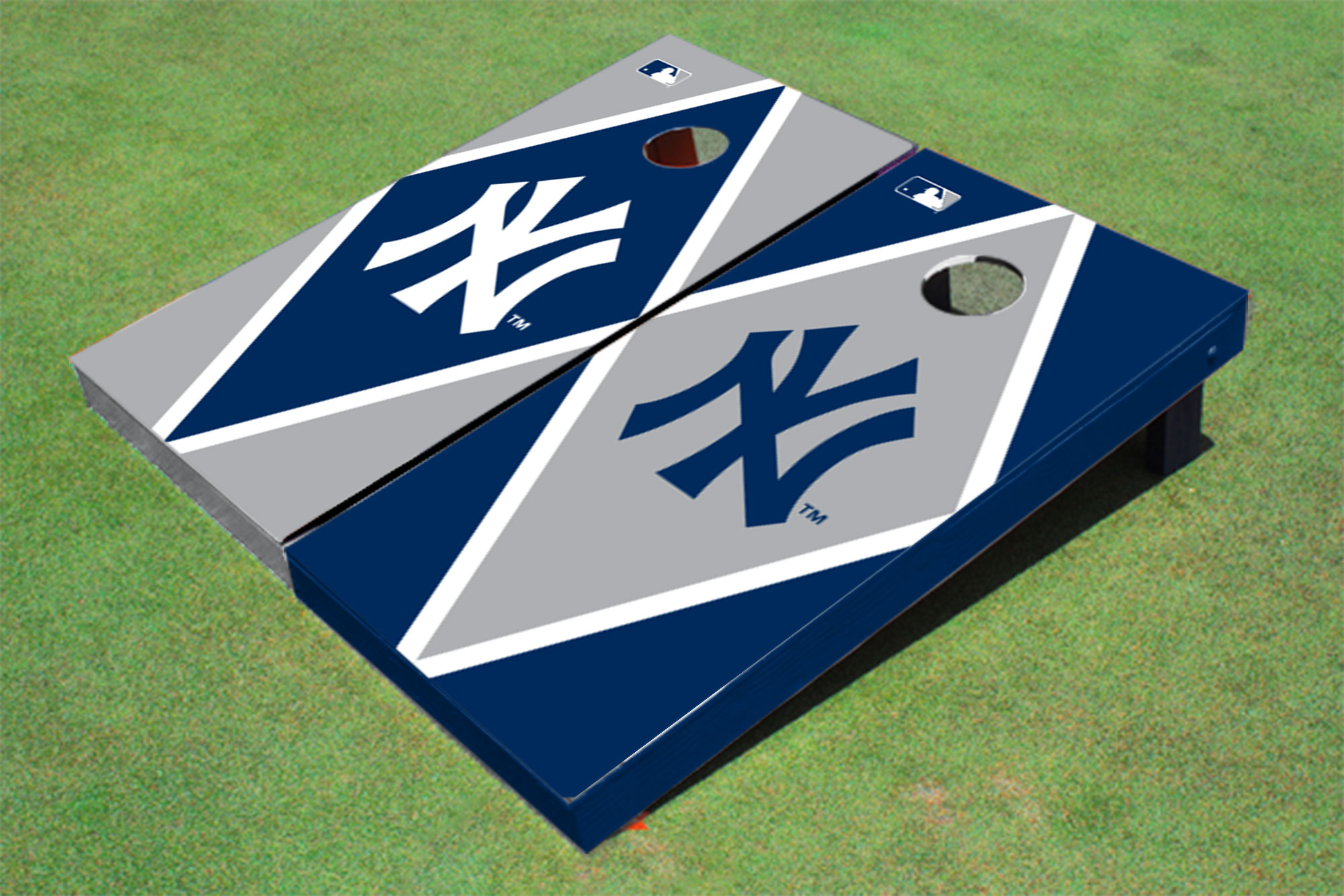 New York Yankees NY Alternating Diamond Cornhole Boards