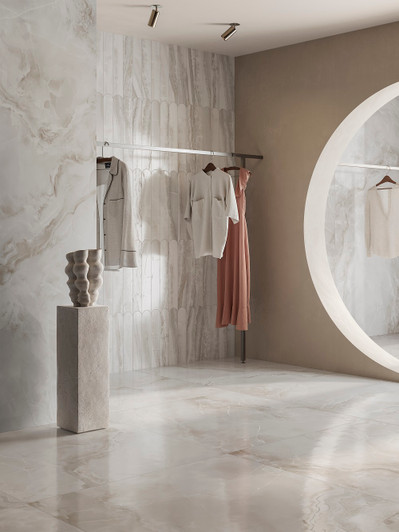 Stunning Installation of Venus Crystal Crosscut and coordinating Arches mosaic