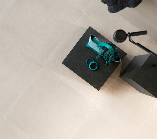 Maku Light 32x32 Satin