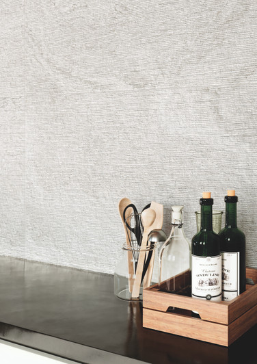 Minimal Silver Ruled Room Minimal Silver Ruled Room