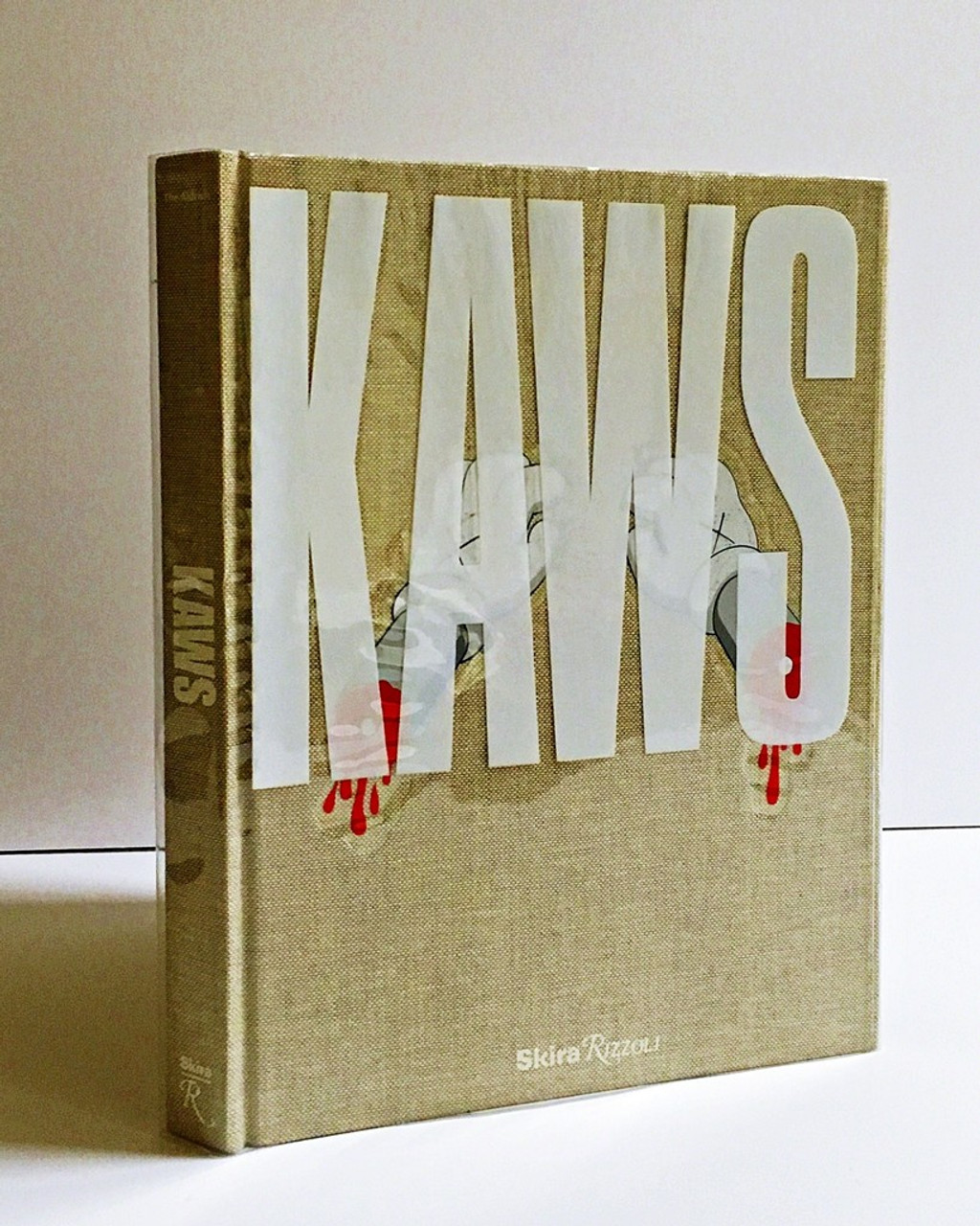 KAWS（Monica Ramírez‑Montagut著）　アートブック 413bV92+hHL.jpg_BO30,255,255,