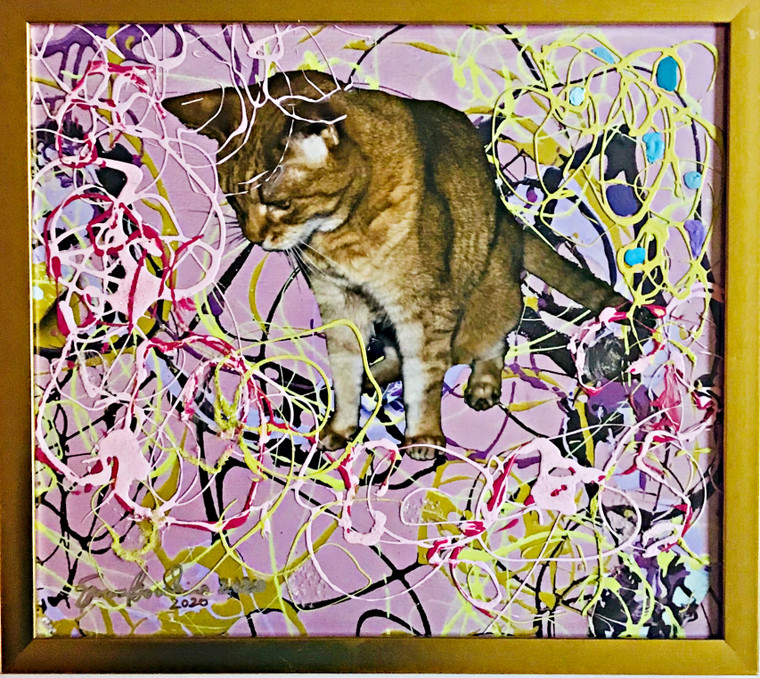 Serena Bocchino, Lulu with Promise Pink 2020 (photopainting series) photograph with enamel paint on glassplexi with diamond dust 