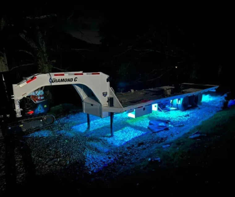 Upgrade your trailer with our plug & play rock light kits. Featuring ultra-bright LEDs, easy installation, and rugged durability, these kits provide powerful illumination and a custom look for trailers, equipment, and off-road use