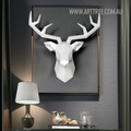 White Deer Head Animal 3d Modern Resin Material Famous Sculpture For Perfect Room Decor