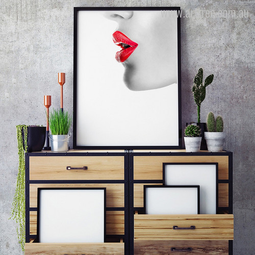 Contemporary Fashion Model Woman Face
