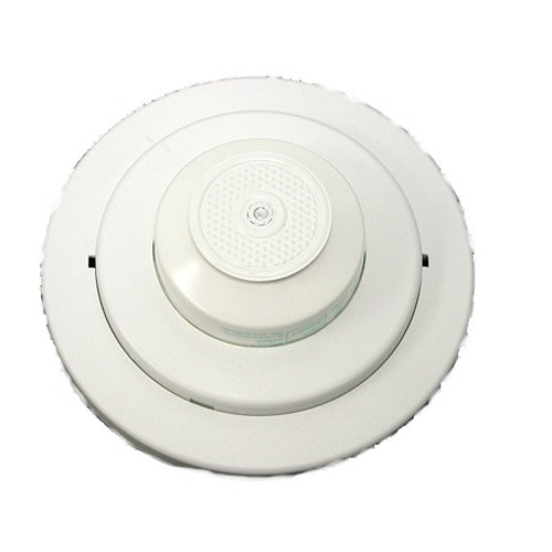 1000142 Potter CF-135W Indoor 135°F Fixed Temperature Heat Detector - White - Plastic