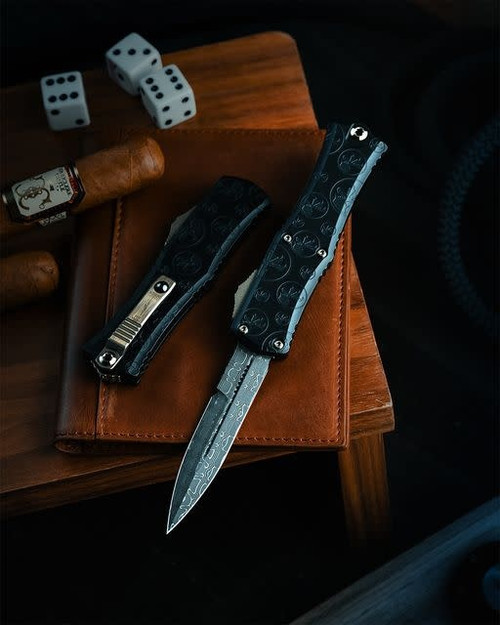 Hera II Mini - Bayonet Signature Series Deep Claw Burst Damascus Standard Hera II Mini - Bayonet Signature Series Deep Claw Burst Damascus Standard
