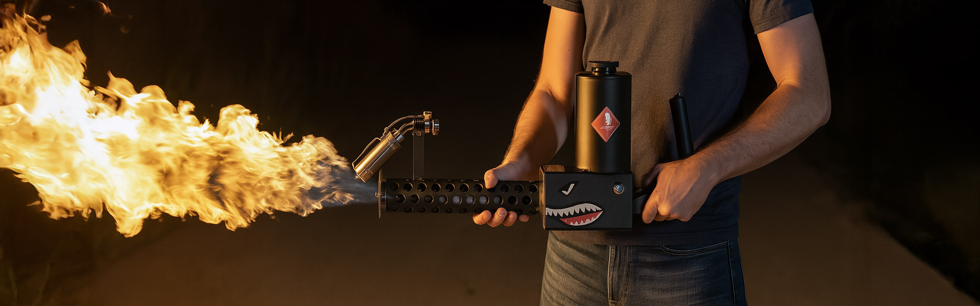 FLAMETHROWERS & RELOADING COMPONENTS