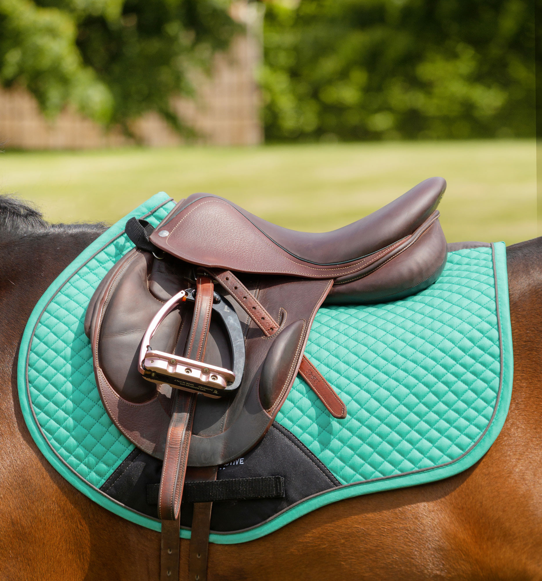 Hy Sport Active Close Contact Saddle Pad - Spearmint Green