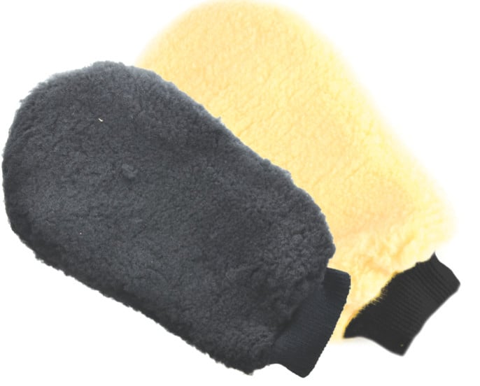 Lincoln Grooming Mitt