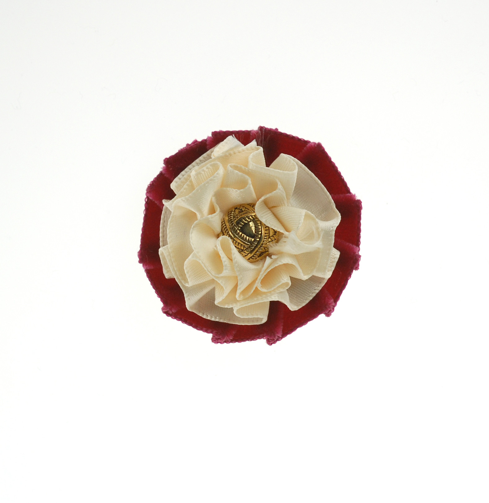 ShowQuest Newport Buttonhole