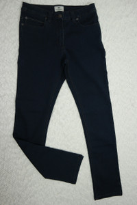 PJ JEANS AND CO jeans front view