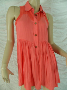 FINDERS KEEPERS orange collared sleeveless shift dress size 6 EUC front view FINDERS KEEPERS orange collared sleeveless shift dress size 6 EUC front view