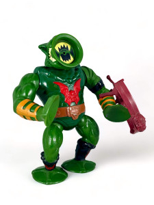 Vintage MOTU He-Man: Masters Of The Universe Leech 6" action figure 1984 front side view