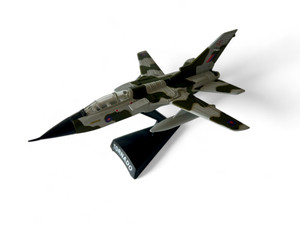 Osprey AIRCRAFT OF THE ACES #27 TORNADO aircraft model WWII main view Osprey AIRCRAFT OF THE ACES #27 TORNADO aircraft model WWII main view