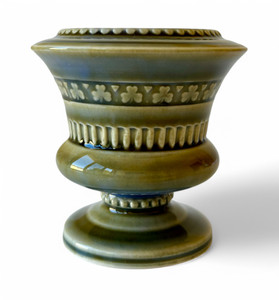 Vintage WADE egg cup toothpick holder shamrock clover blue green 1950's IRELAND main view Vintage WADE egg cup toothpick holder shamrock clover blue green 1950's IRELAND main view