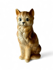 Vintage cat Persian ceramic porcelain sculpture statue figure 1980's AMERICA main view