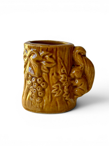 Vintage INARCO brown squirrel tree trunk ceramic toothpick holder 1960's JAPAN main view