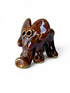 Vintage elephant brown clay pottery figurine drip glaze redware 1960's JAPAN main view