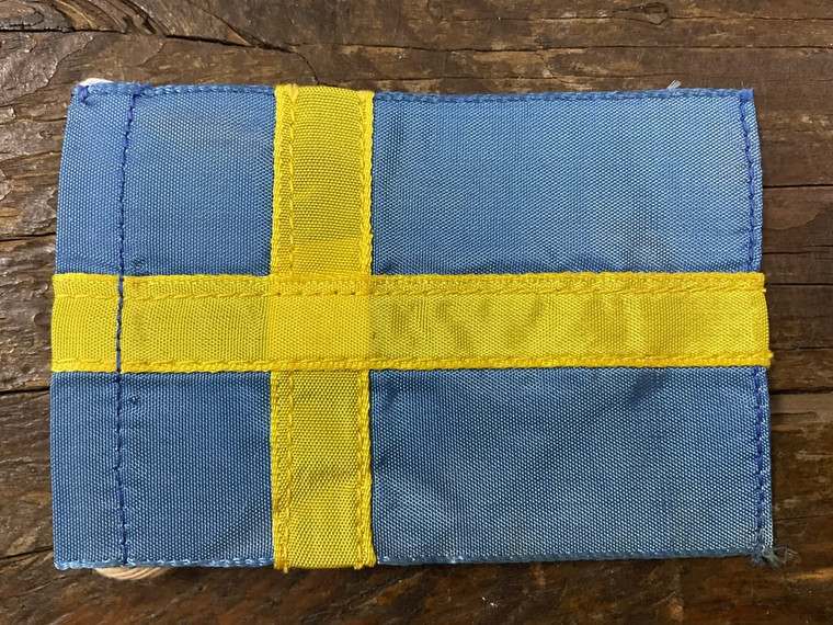 Vintage cloth mini FLAG & METAL SWEDEN ensign merchant flag 1970's EVC main view