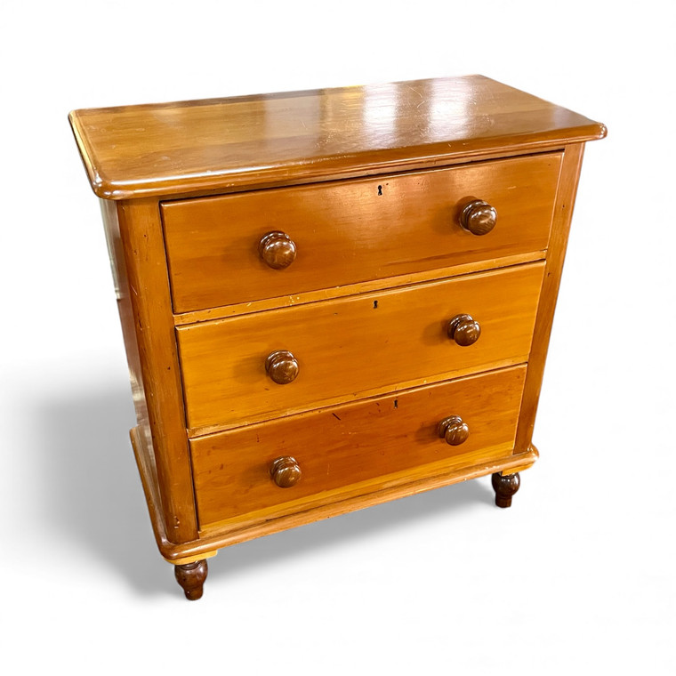 Antique chest of drawers 3 drawers cedar small Victorian 1900's AUSTRALIA front side view