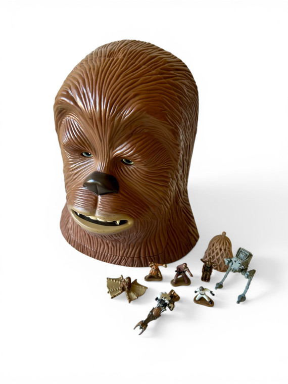 Vintage STAR WARS MICRO MACHINES Chewbacca Endor head playset GALOOB 65815 1995 main view