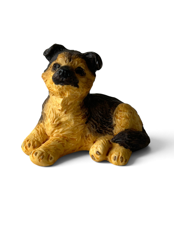 Vintage ARTEFICE German Shepherd dog figurine Esposito marble resin 1998 ITALY C main view