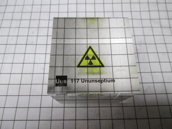 Ununseptium (Tennessine) Acrylic Cube