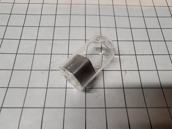 Thallium (1cm cube)