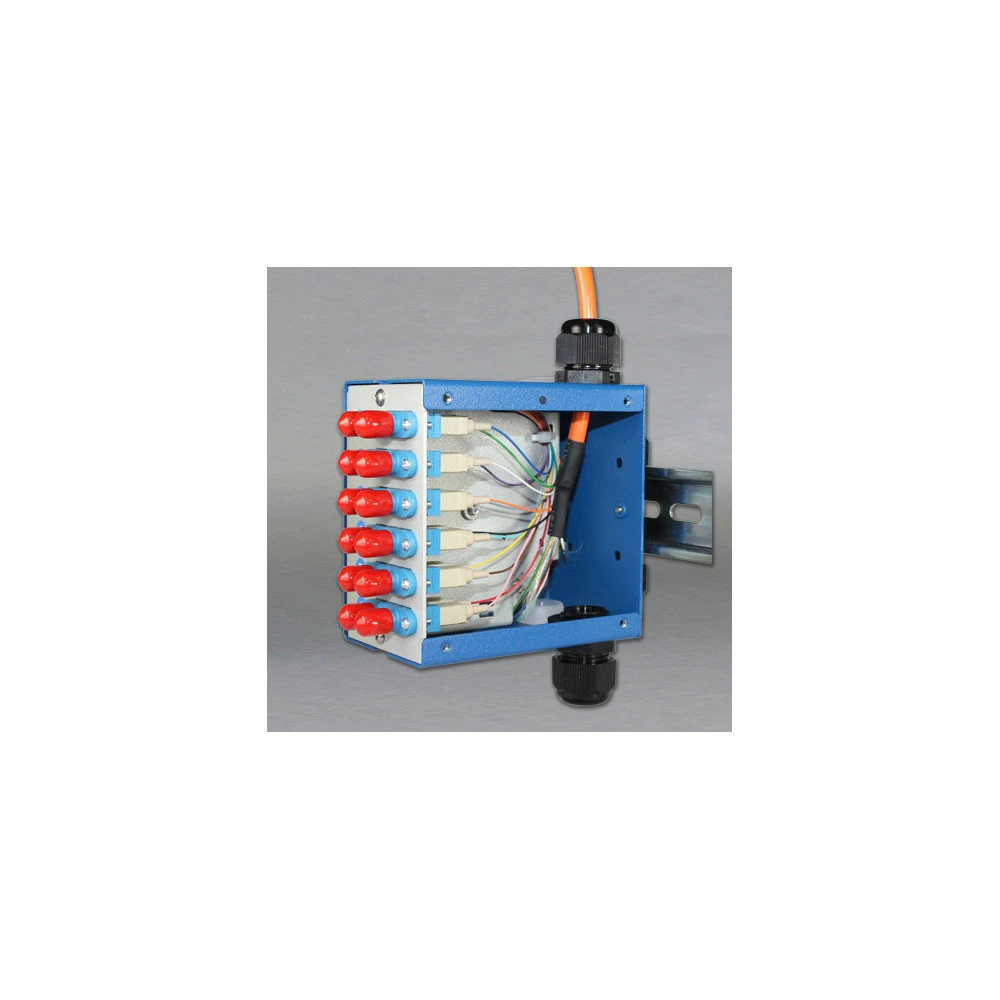 DINSpace SNAPXL-48LC-SM Compact Fiber Optic Patch Panel