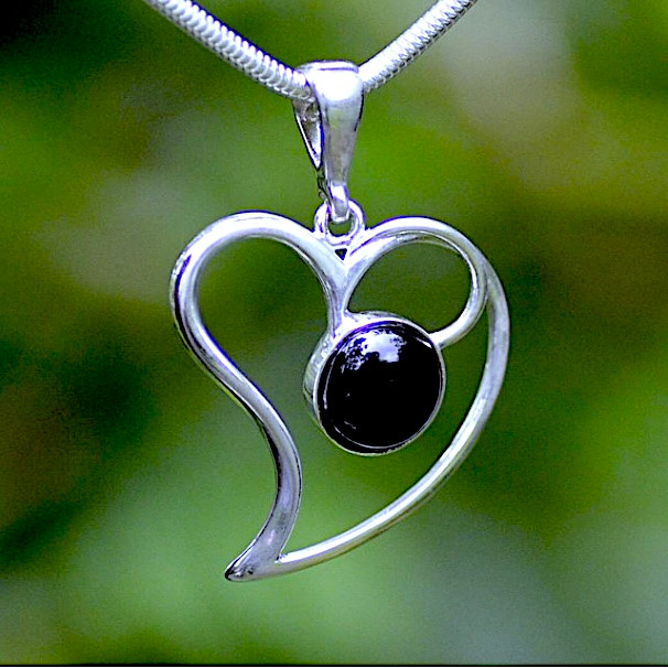 Sterling Silver Whitby Jet Large Open Heart Pendant Necklace 089CP