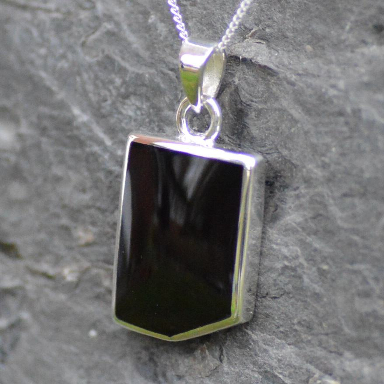 Custom Engraved Rectangle Pendant Necklace – Precious Hearts