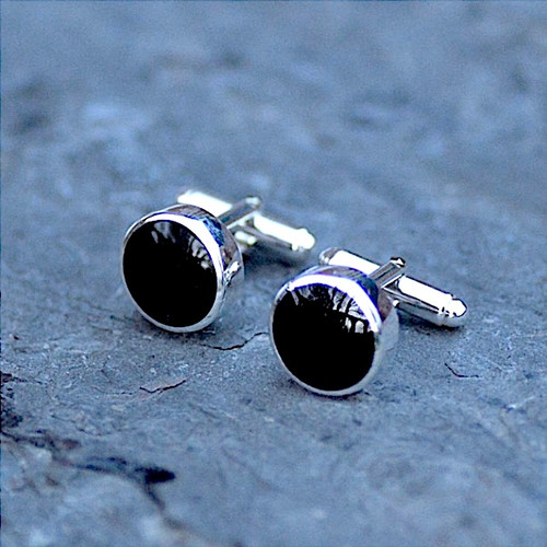 Hand crafted round Whitby Jet and sterling silver gents T bar cufflinks 