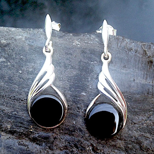Hand crafted 925 sterling silver twist drop earrings with round Whitby Jet stones