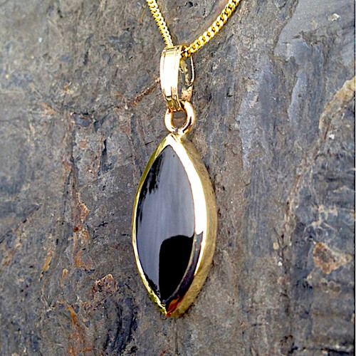 Medium marquise gold and Whitby Jet pendant