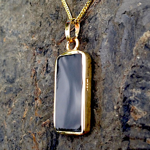 Luxury rectangular Whitby Jet and 9ct gold pendant