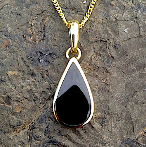 Whitby Jet 9ct gold peardrop necklace