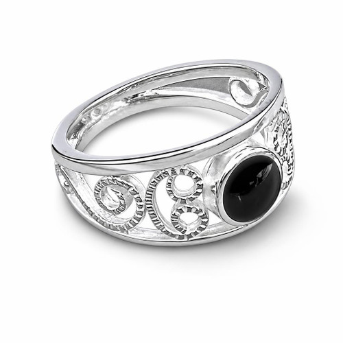 Whitby Jet and 925 silver fancy ring with intricate detailing
