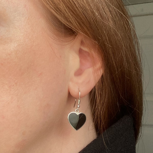 Contemporary sterling silver large heart dangly earrings with shiny black stone Contemporary sterling silver large heart dangly earrings with shiny black stone