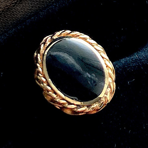 Gents luxury 9ct yellow gold Whitby Jet oval rope edge tie pin with gift box