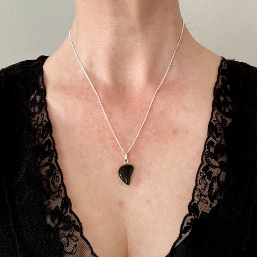 Handmade Whitby Jet fang pendant on 18 inch sterling silver curb chain