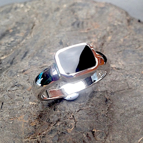 925 silver ring with oblong Whitby Jet stone and rounded shank