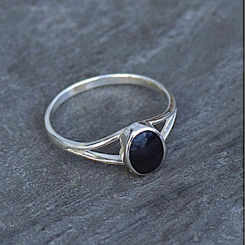 Hand crafted 925 silver split shoulder ring with oval organic black gemstone