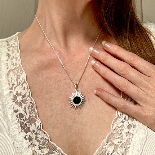Sterling Silver Whitby Jet Sun Cabochon Pendant Necklace 060CP