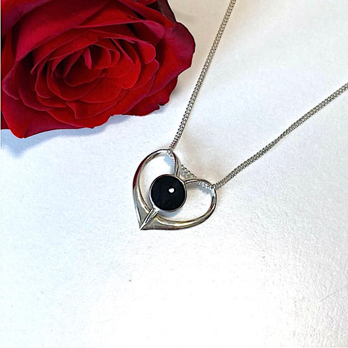 Hand crafted 925 silver open heart pendant with round natural black shiny gemstone
