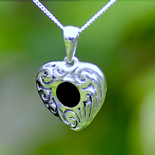 Traditional fancy Whitby Jet and 925 silver heart necklace