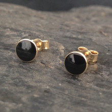 Whitby Jet 9ct gold small round 4mm stud earrings