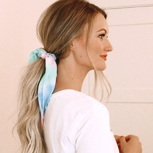 Tie Dye Hair Accessories: 3 Ways To Wear Them